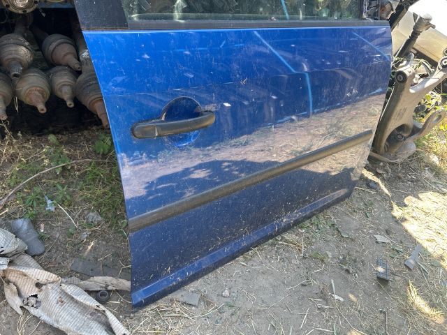 bontott VW CADDY Jobb első Ajtó (Üres lemez)