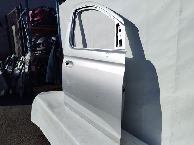 bontott VW CADDY Jobb első Ajtó (Üres lemez)