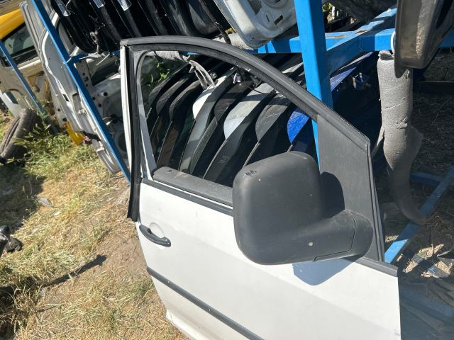 bontott VW CADDY Jobb első Ajtó (Üres lemez)