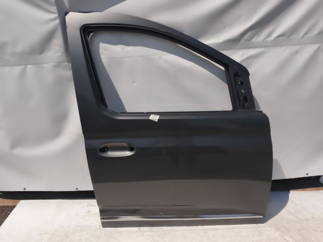 bontott VW CADDY Jobb első Ajtó (Üres lemez)