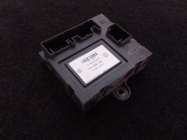 bontott VW CADDY Jobb első Ajtó Vezérlőegység