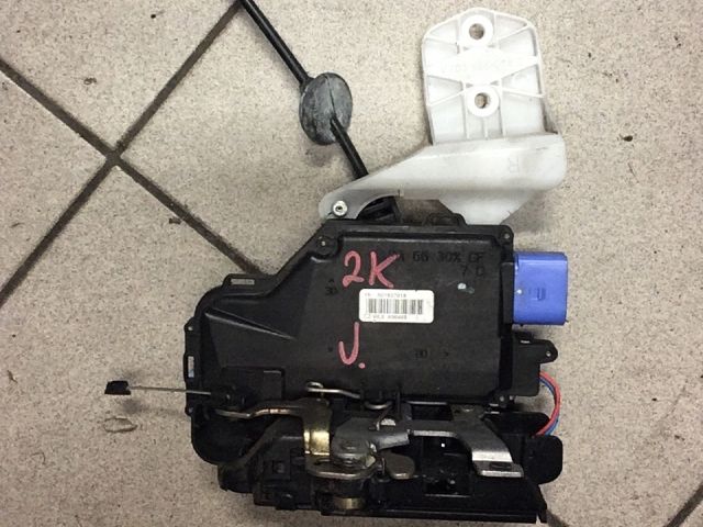 bontott VW CADDY Jobb első Ajtózár