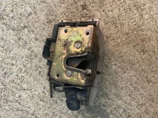 bontott VW CADDY Jobb első Ajtózár