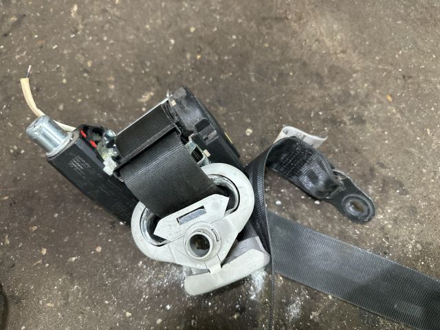 bontott VW CADDY Jobb első Biztonsági Öv