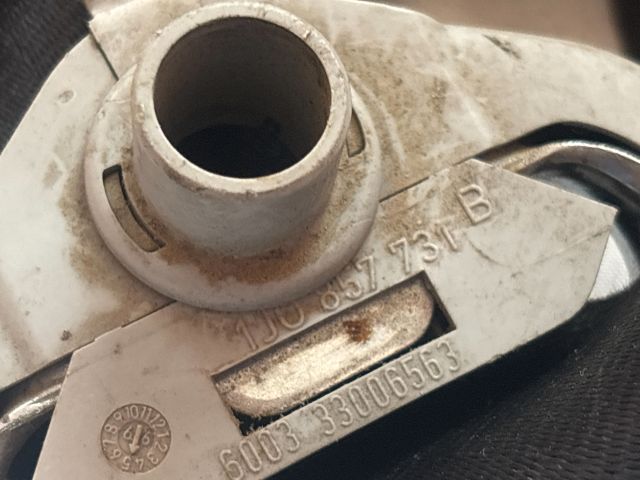 bontott VW CADDY Jobb első Biztonsági Öv