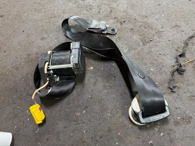 bontott VW CADDY Jobb első Biztonsági Öv