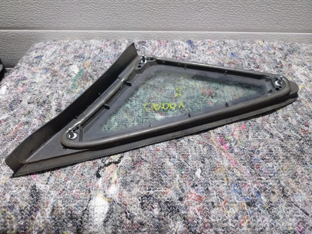 bontott VW CADDY Jobb első Fixüveg (Ajtóban)