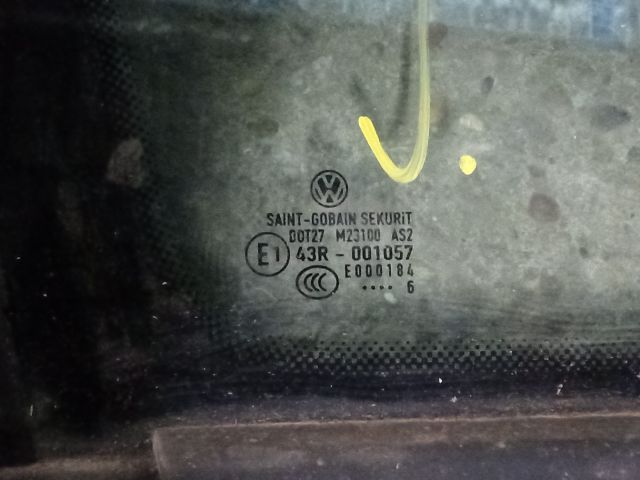 bontott VW CADDY Jobb első Fixüveg (Ajtóban)