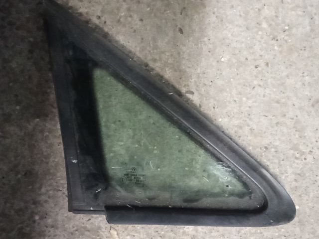 bontott VW CADDY Jobb első Fixüveg (Ajtóban)