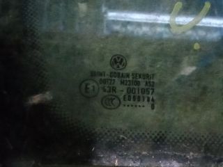 bontott VW CADDY Jobb első Fixüveg (Ajtóban)