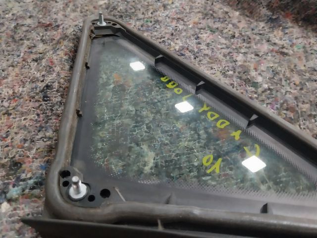 bontott VW CADDY Jobb első Fixüveg (Ajtóban)