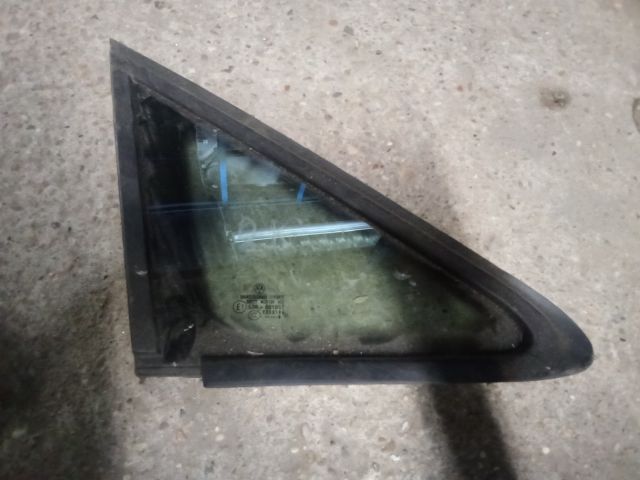 bontott VW CADDY Jobb első Fixüveg (Ajtóban)