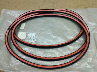 bontott VW CADDY Jobb első Gumikéder