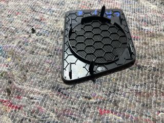 bontott VW CADDY Jobb első Kis Hangszóró Burkolat