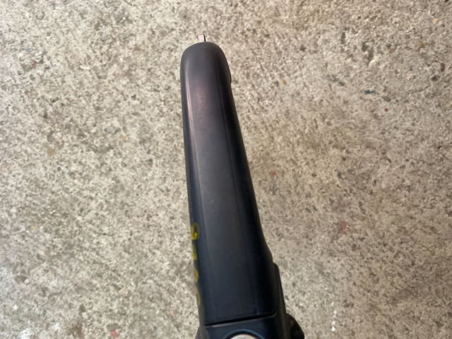 bontott VW CADDY Jobb első Külső Kilincs