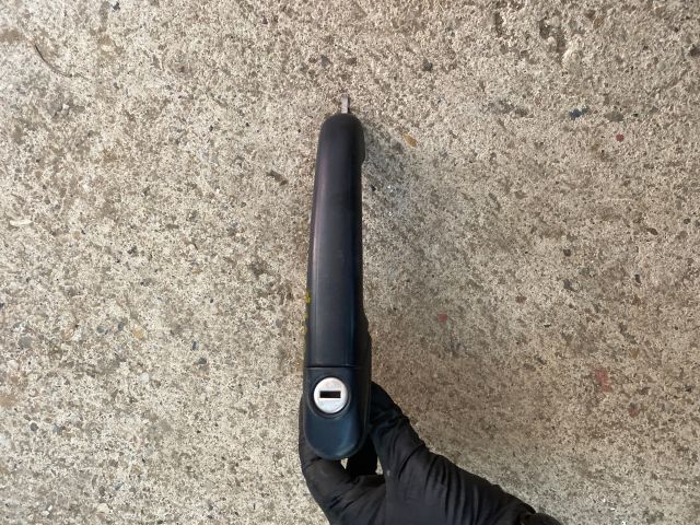 bontott VW CADDY Jobb első Külső Kilincs