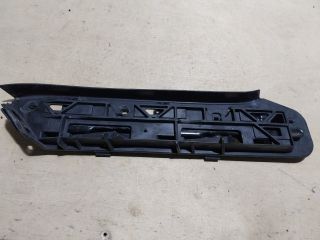 bontott VW CADDY Jobb első Lökhárító Tartó (Műanyag)