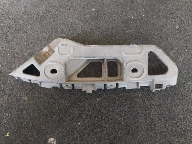 bontott VW CADDY Jobb első Oldal Lökhárító Tartó (Műanyag)