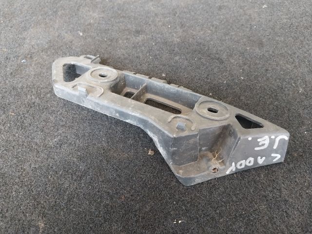 bontott VW CADDY Jobb első Oldal Lökhárító Tartó (Műanyag)