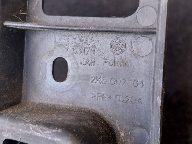 bontott VW CADDY Jobb első Oldal Lökhárító Tartó (Műanyag)