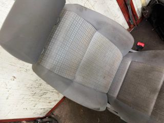 bontott VW CADDY Jobb első Ülés