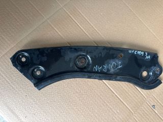 bontott VW CADDY Jobb Fényszóró Tartó