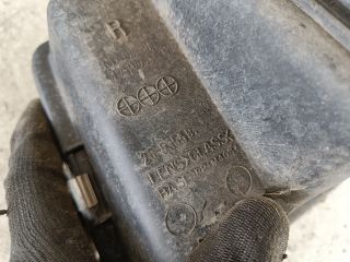 bontott VW CADDY Jobb Fényszóró