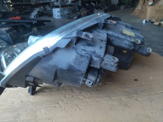 bontott VW CADDY Jobb Fényszóró