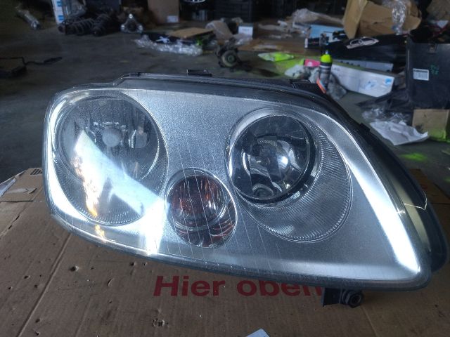 bontott VW CADDY Jobb Fényszóró