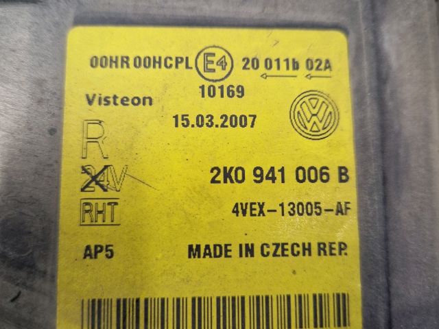 bontott VW CADDY Jobb Fényszóró