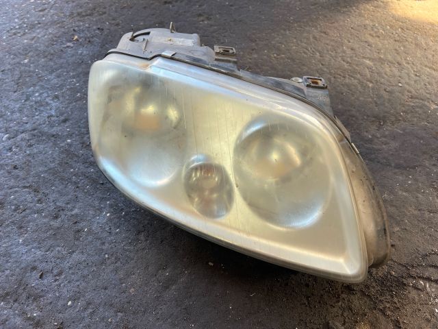 bontott VW CADDY Jobb Fényszóró