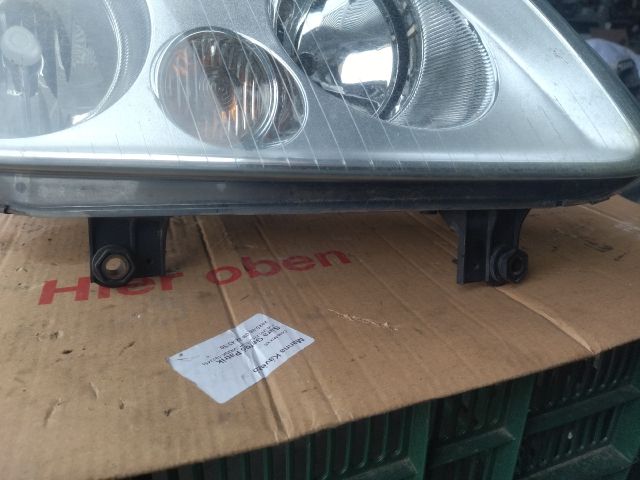 bontott VW CADDY Jobb Fényszóró