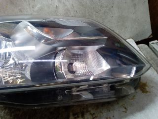 bontott VW CADDY Jobb Fényszóró