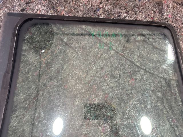 bontott VW CADDY Jobb hátsó Ablak