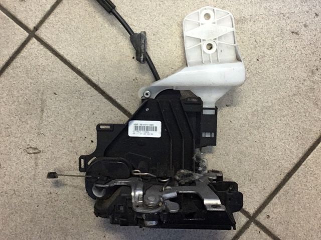 bontott VW CADDY Jobb hátsó Ajtózár