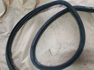 bontott VW CADDY Jobb hátsó Gumikéder