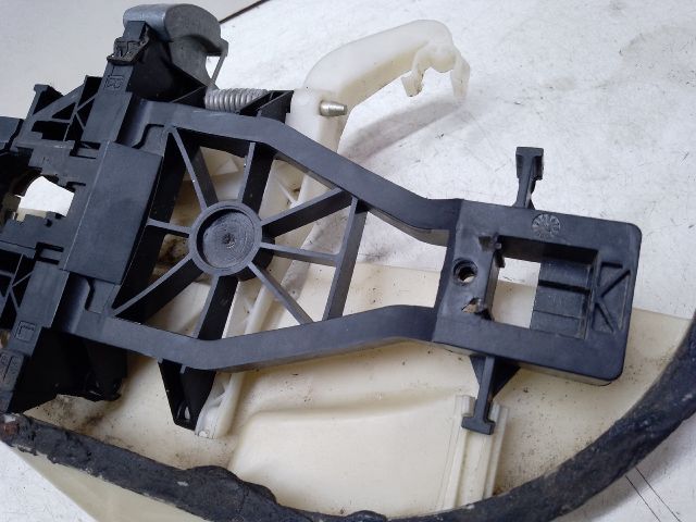 bontott VW CADDY Jobb hátsó Külső Kilincsfészek