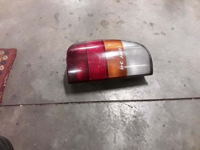 bontott VW CADDY Jobb Hátsó Lámpa