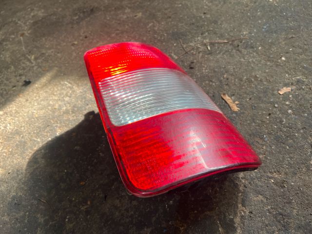 bontott VW CADDY Jobb Hátsó Lámpa