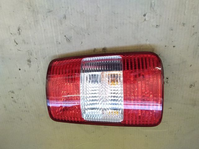 bontott VW CADDY Jobb Hátsó Lámpa
