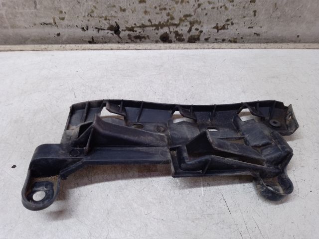 bontott VW CADDY Jobb hátsó Oldal Lökhárító Tartó (Műanyag)