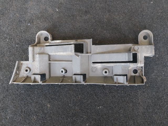 bontott VW CADDY Jobb hátsó Oldal Lökhárító Tartó (Műanyag)