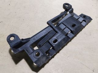 bontott VW CADDY Jobb hátsó Oldal Lökhárító Tartó (Műanyag)