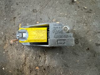 bontott VW CADDY Jobb hátsó Oldal Ütközés Érzékelő