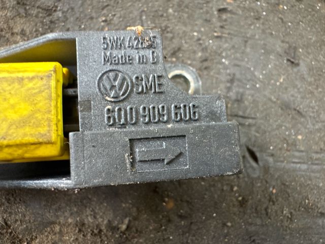 bontott VW CADDY Jobb hátsó Oldal Ütközés Érzékelő