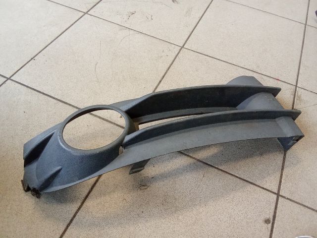 bontott VW CADDY Jobb Ködlámpa Rács