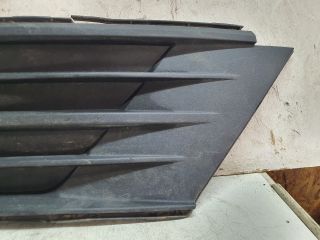 bontott VW CADDY Jobb Ködlámpa Rács