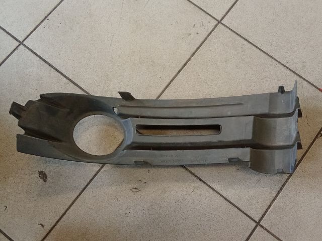 bontott VW CADDY Jobb Ködlámpa Rács