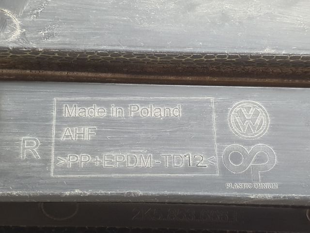 bontott VW CADDY Jobb Ködlámpa Rács