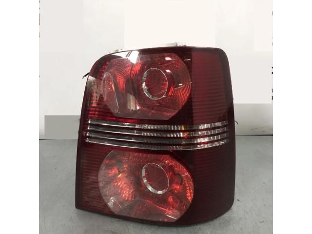 bontott VW CADDY Jobb Külső Hátsó Lámpa